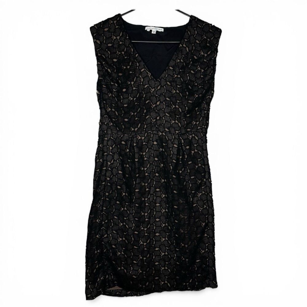 Diane Von Furstenberg Crochet Black Guipure Lace Dress Size 2 Cutout Back